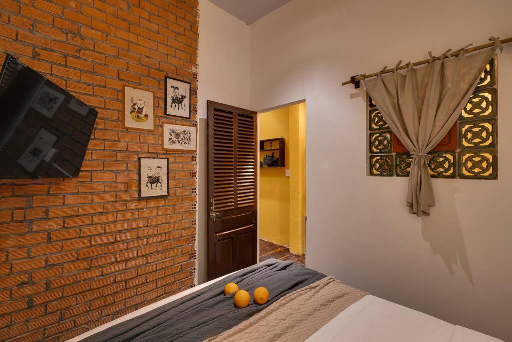 Ben Thanh Vietnamese Cultural House By Ssens Homes * TP. Hồ Chí Minh